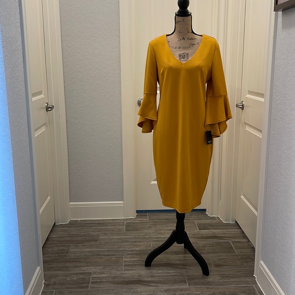 Womens dress, mustard color, never worn, tag still attached, size 10